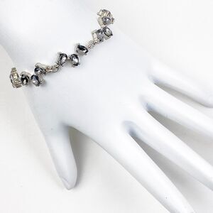 Smoky Grey Rhinestone Bracelet Sparkly Faceted Stones Adjustable Pull Silvertone